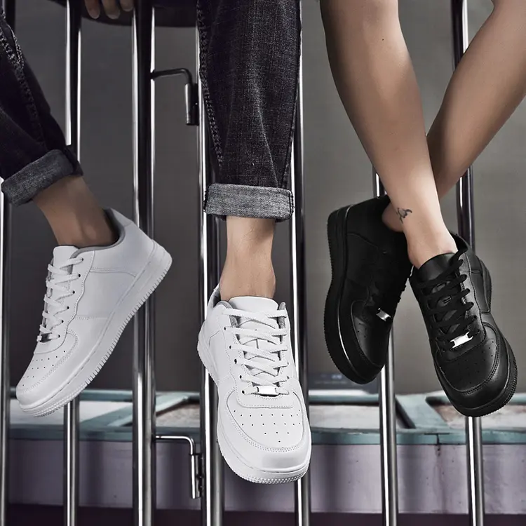 Factory Wholesale Hot Selling Custom Logo Sport Sneaker Couples White Black Women Men Casual Skateboard Shoes